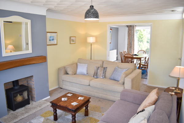 Lounge 1